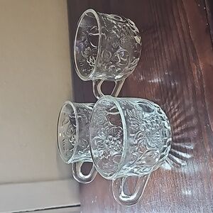 Set of 3 Vintage Jeannette Glass Co. Cups